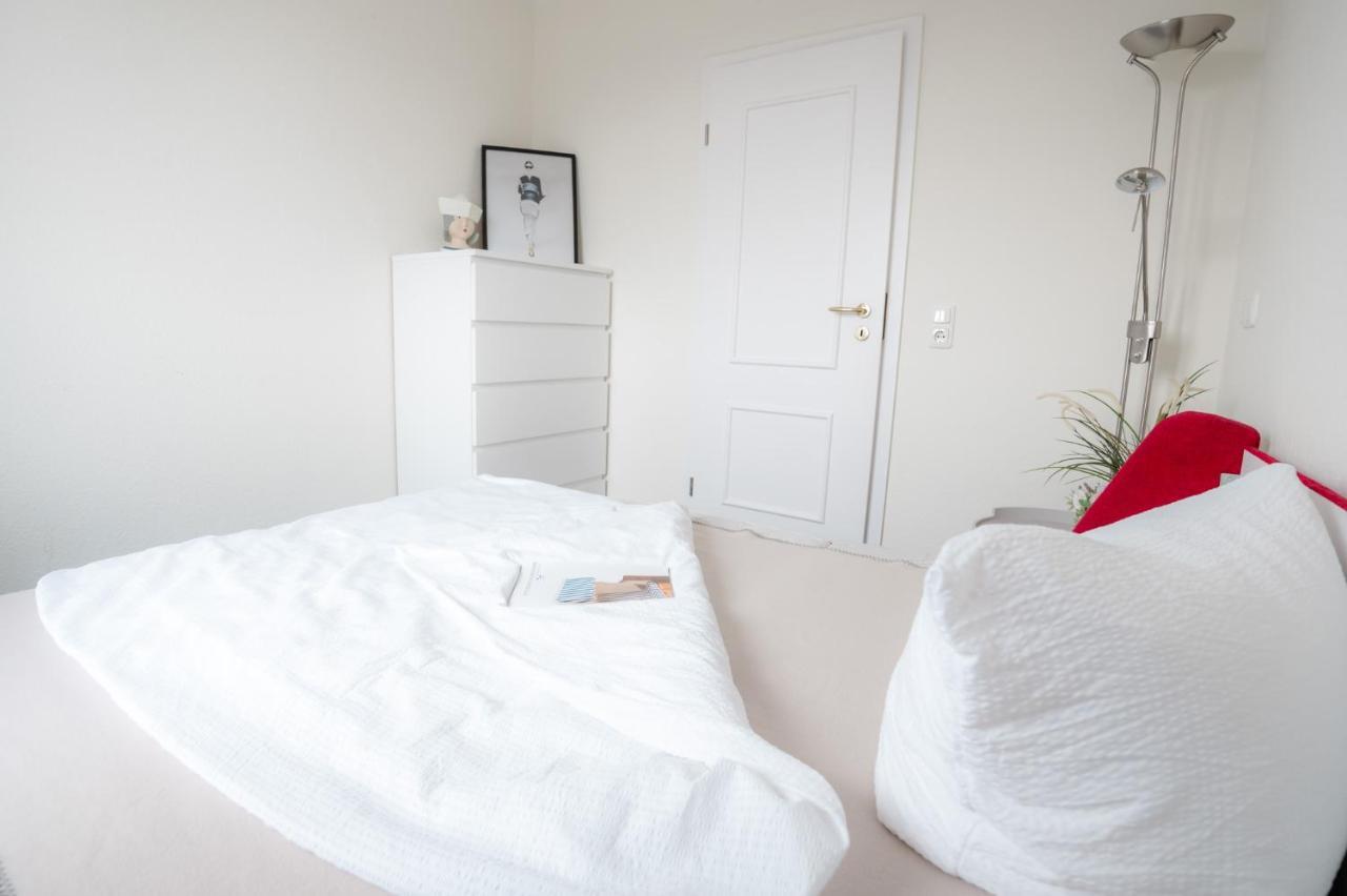 Villa Duene Mit Grosser Sonnenterrasse, Kamin, Wlan Und Tiefgarage Fuer 2-4 Personen Ostseebad Kühlungsborn 외부 사진