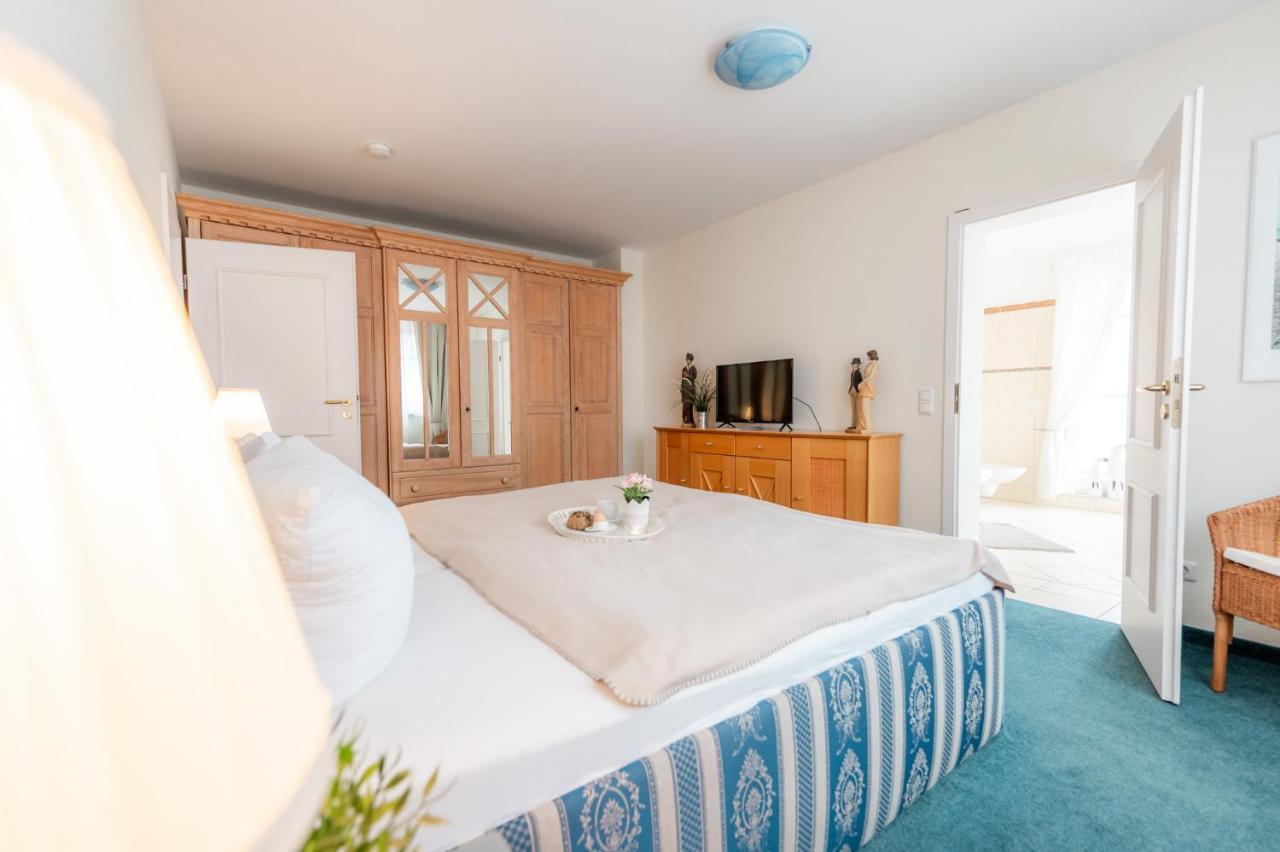 Villa Duene Mit Grosser Sonnenterrasse, Kamin, Wlan Und Tiefgarage Fuer 2-4 Personen Ostseebad Kühlungsborn 외부 사진