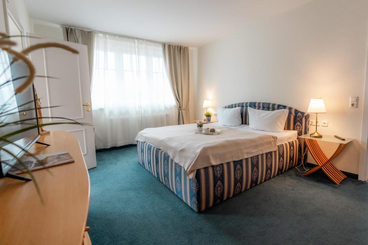 Villa Duene Mit Grosser Sonnenterrasse, Kamin, Wlan Und Tiefgarage Fuer 2-4 Personen Ostseebad Kühlungsborn 외부 사진